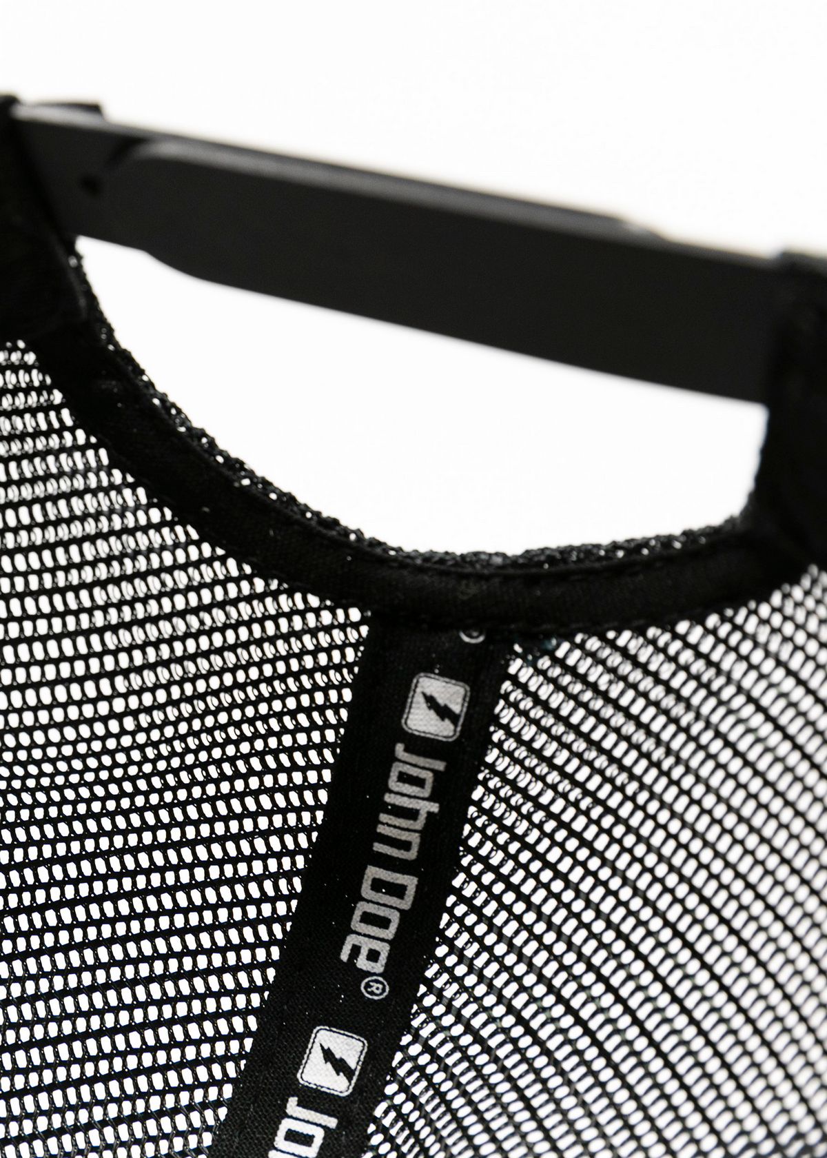 JohnDoeCapJDM01CapRed