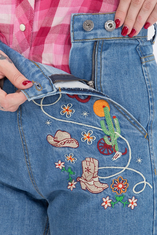 QueenKerosinJeansshortsmitStickereienimWestern-LookQK4190419063Hellblau